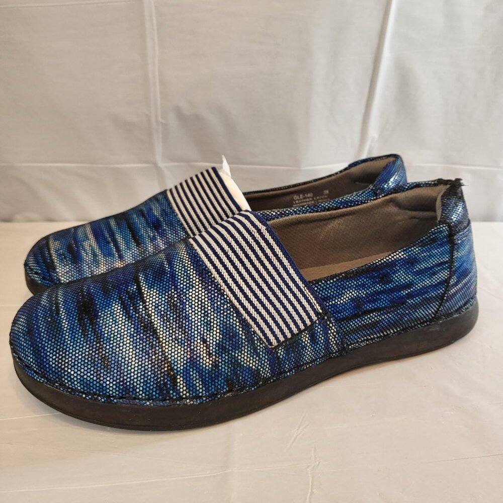 Alegria Glee Slip On Shoe Woman Size 38 EU Wavy Navy